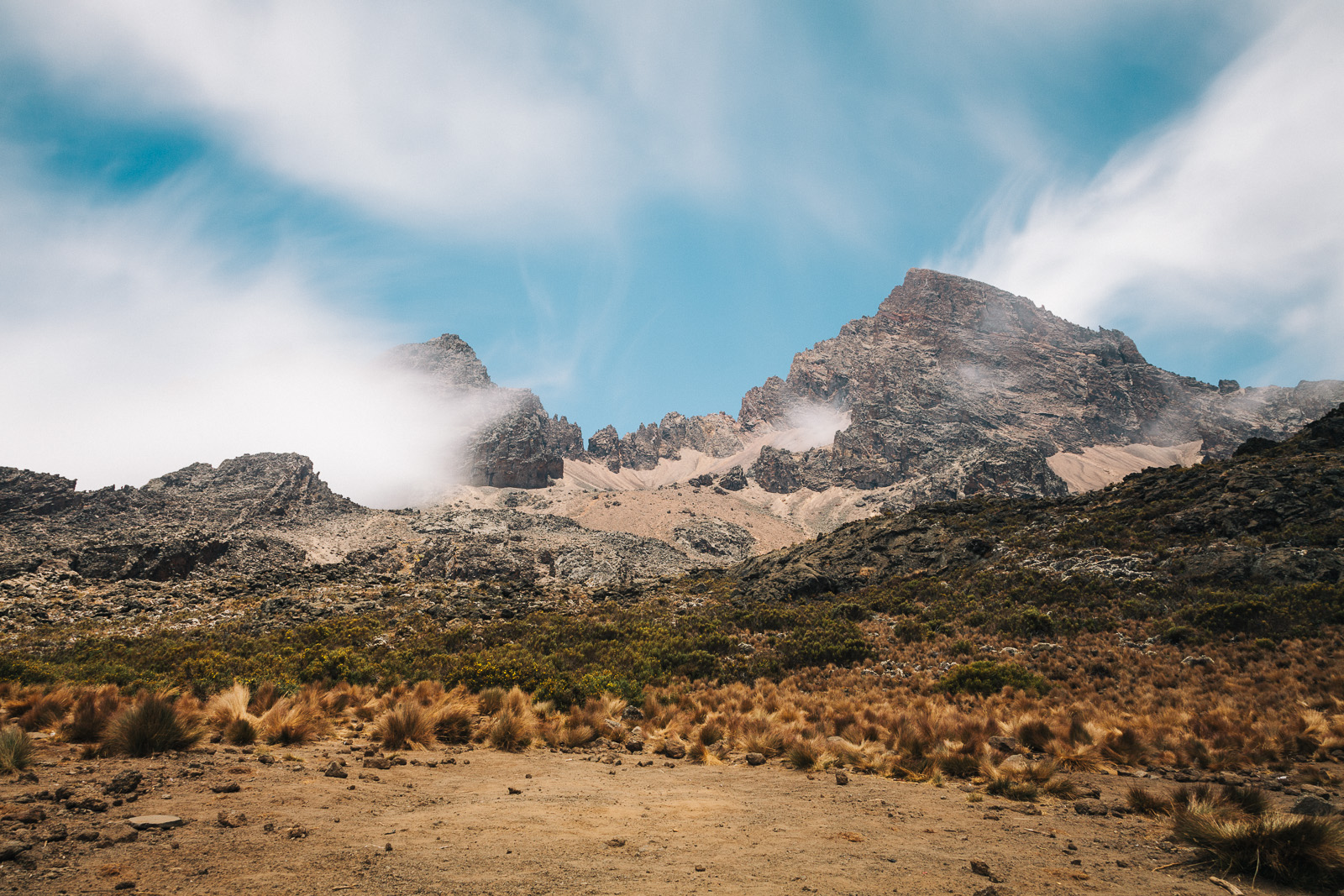 kilimanjaro-mawenzi-long-exposure